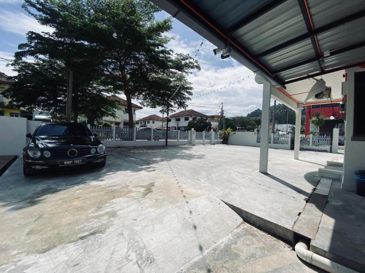 Ardour Lodge "A" Wing Tanjung Bungah  Exterior photo